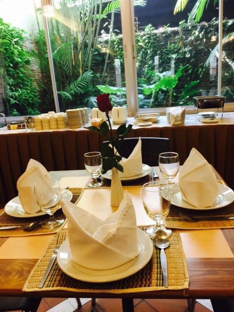 Hatyai Golden Crown Hotel Хат Яй Екстериор снимка